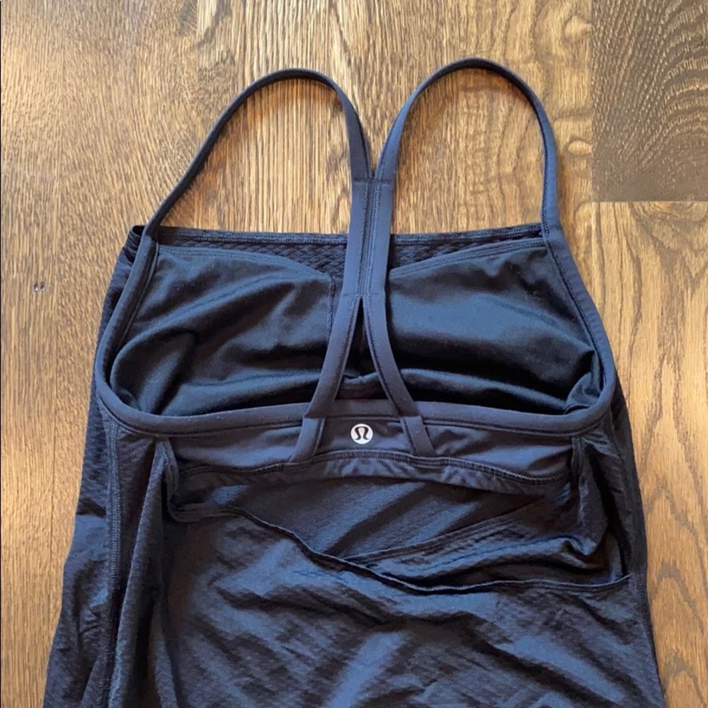 Black Lululemon workout top!